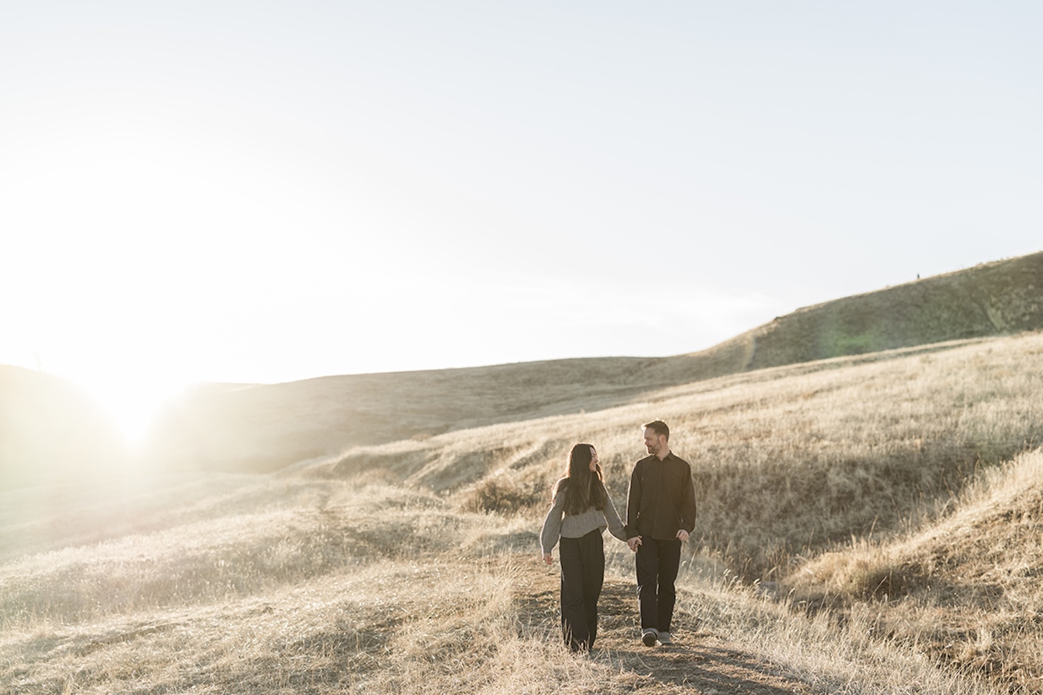 Engagement photos with beautiful light in Logan Utah